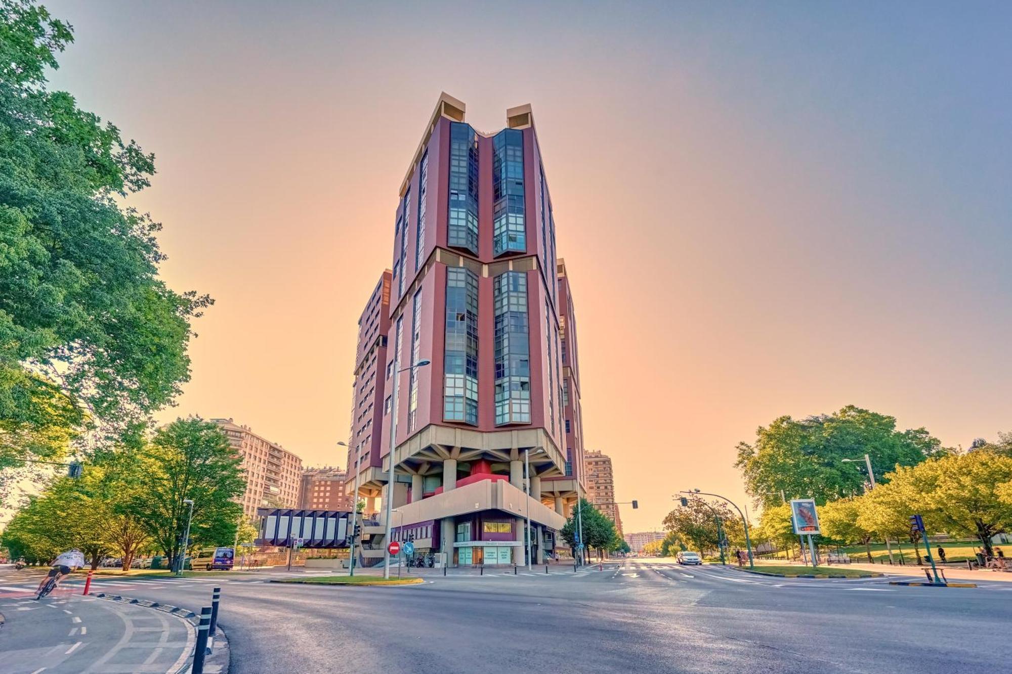 Apartamento Plural By Clabao Pamplona Kültér fotó